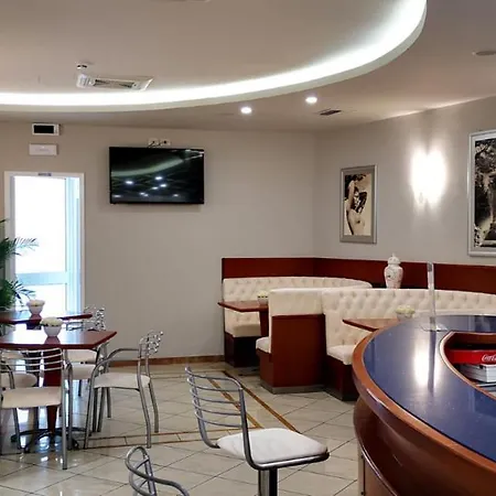 Hotel Cavalli Cattolica